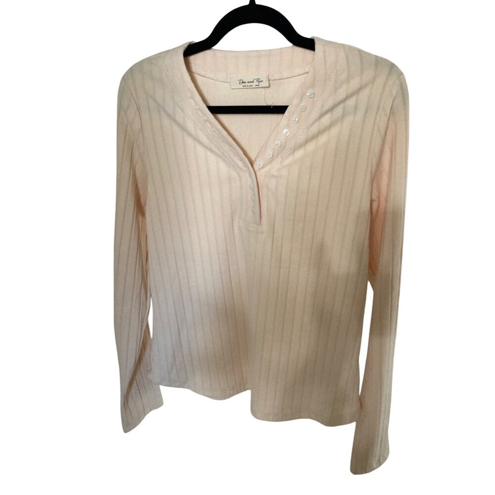 Doe and Rae Soft Pink Henley Front Button Sweater NWOT